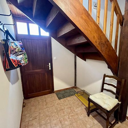 La Petite Ourse Maison De Village A Oust 외부 사진