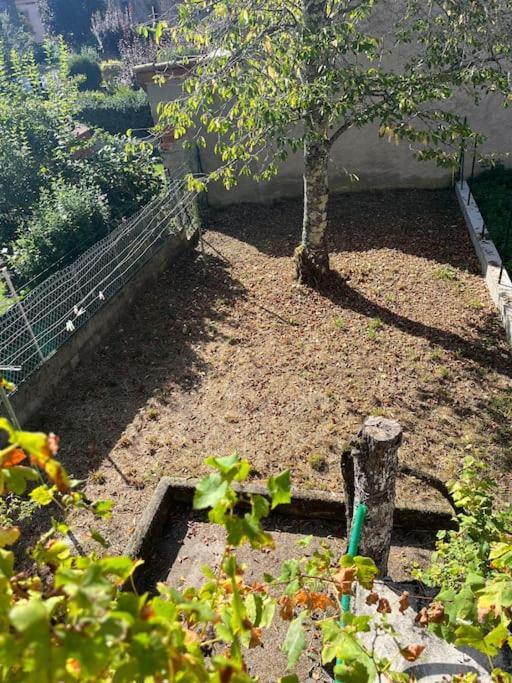 La Petite Ourse Maison De Village A Oust 외부 사진